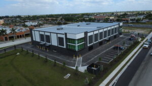 ExtraSpace Storage facility in Cape Coral, Florida, featuring a three-story climate-controlled buildings totaling approximately 94,200 sq. ft., built by Solid Steel Structures, Inc.