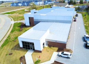 Life Storage facility in Woodstone, Missouri, featuring a modern multi-story climate-controlled self-storage design.