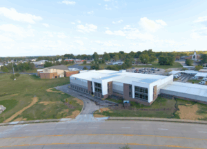 Life Storage facility in Woodstone, Missouri, featuring a modern multi-story climate-controlled self-storage design.